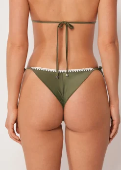 Brazilian-Bikinihose mit schmalen Bändchen Refined Shine