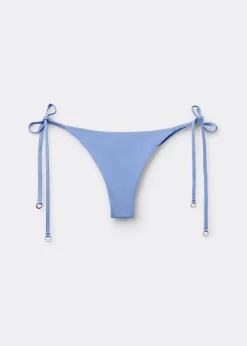 Brazilian-Bikinihose mit schmalen Bändchen Premium Fit