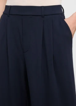 Comfy Flex-Hose First Class