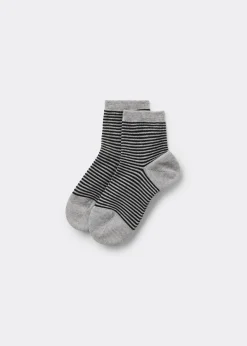 Gemusterte Kindersocken