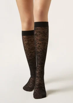 Knielange Socken aus Spitze