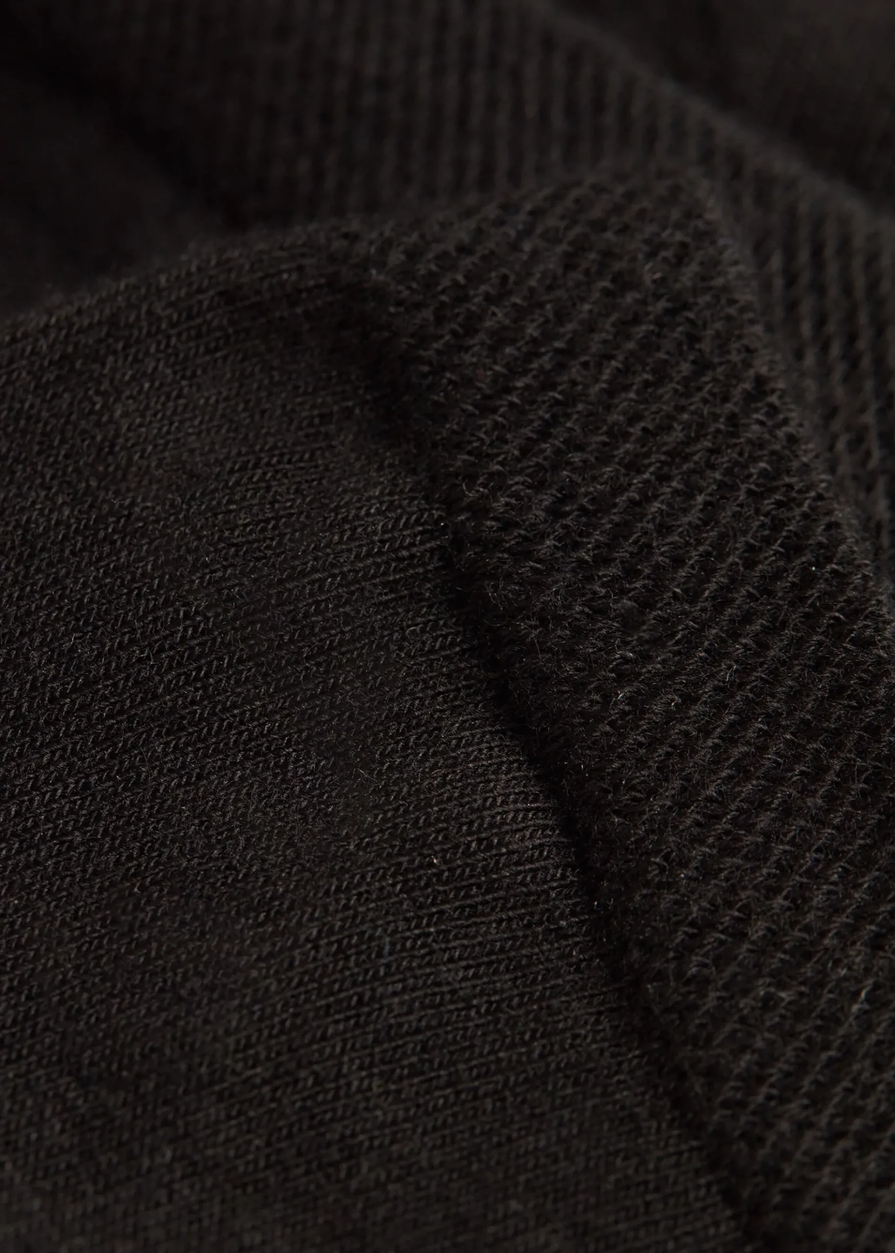 Kurze Socken mit gemustertem Rand