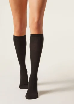 Lange Socken aus Wolle und Baumwolle
