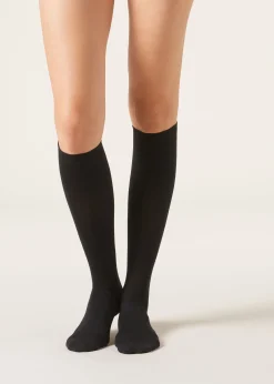 Lange Socken aus Wolle und Baumwolle