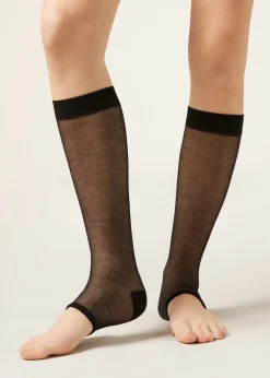 Lange Socken mit offener Spitze