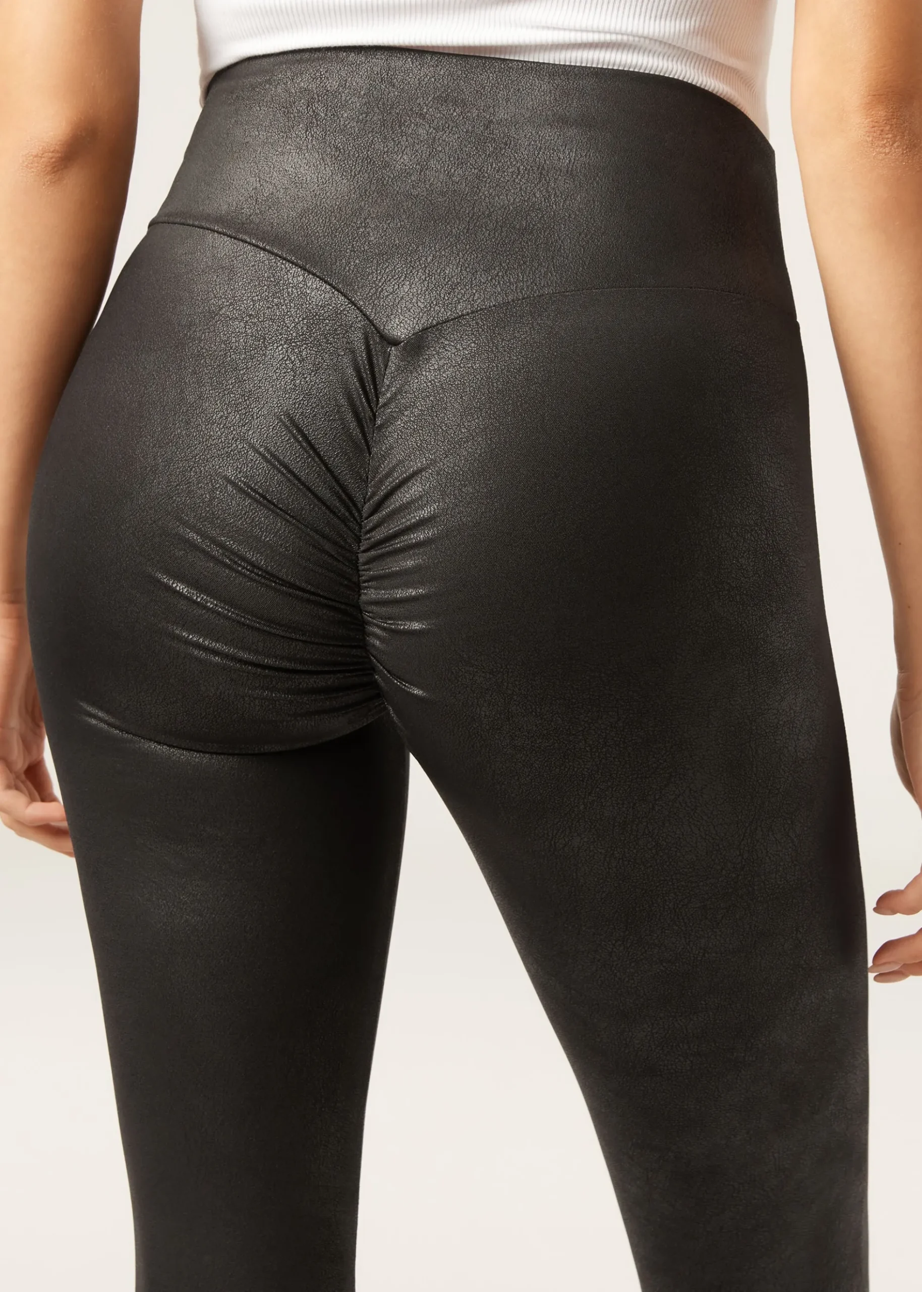 Scrunch Leggings in Lederoptik