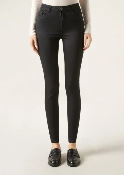 Skinny Push-up-Jeans aus Soft-Touch-Gewebe mit hohem Bund