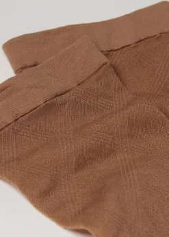 Socken mit Rautenmuster
