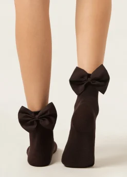 Socken mit Schleife